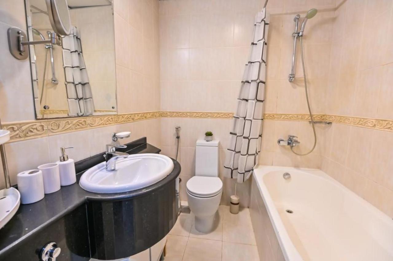 Apartment 54 Floor Palm & Sea View Marina. Lux / New