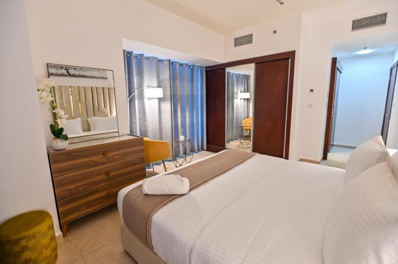 54 Floor Palm & Sea View Marina. Lux / New Dubai